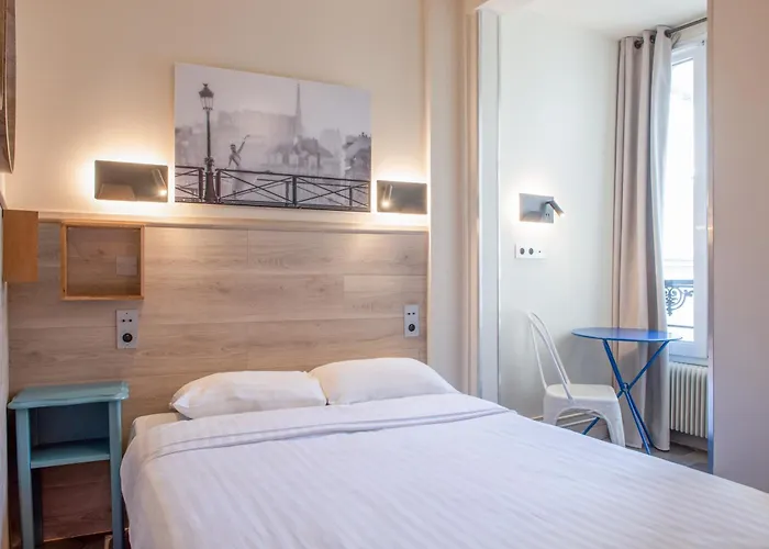 Hotel De Roubaix Parigi